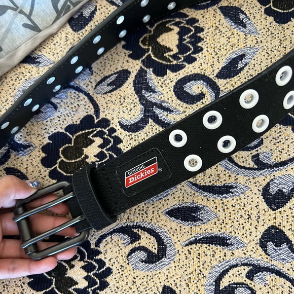 Dickies black belt perfect for everyday wear women’s - Picture 1 of 3